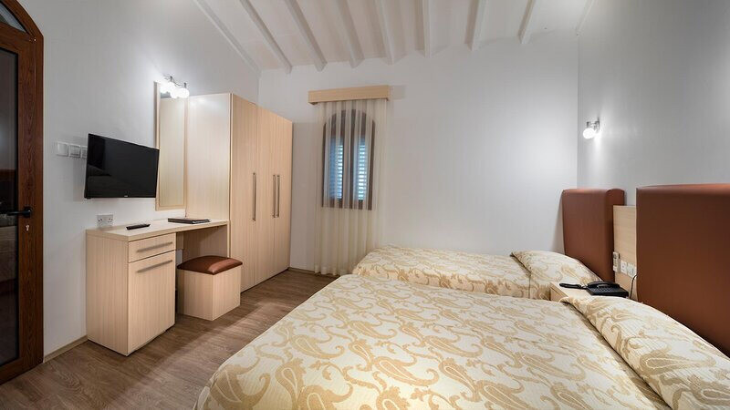 Acapulco Resort Convention SPA Hotel