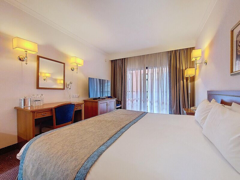 Vivaldi Hotel