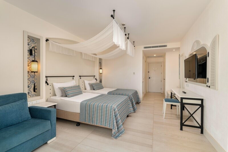 Limak Cyprus Deluxe Hotel