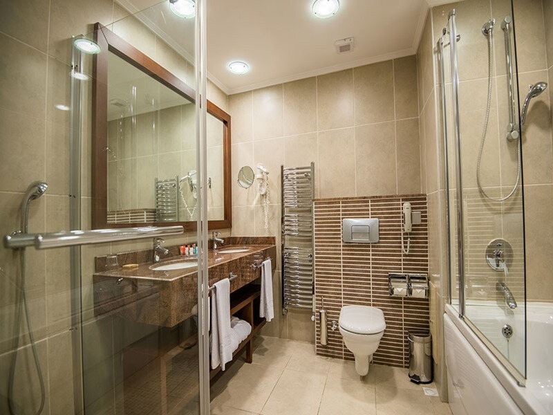 Korineum Golf & Beach Resort