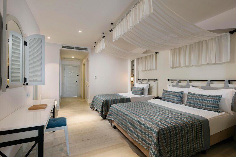 Limak Cyprus Deluxe Hotel