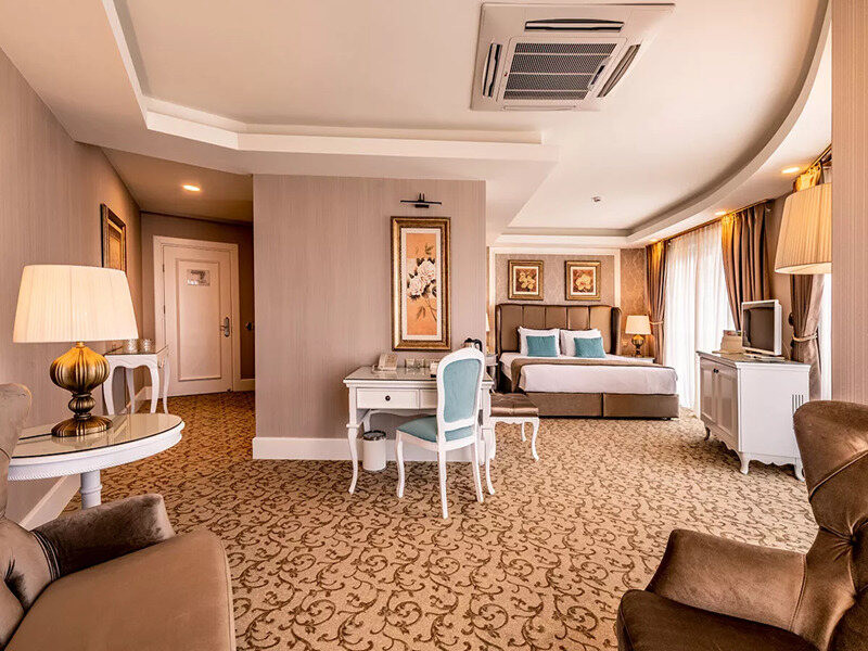 Vuni Palace Hotel & Casino