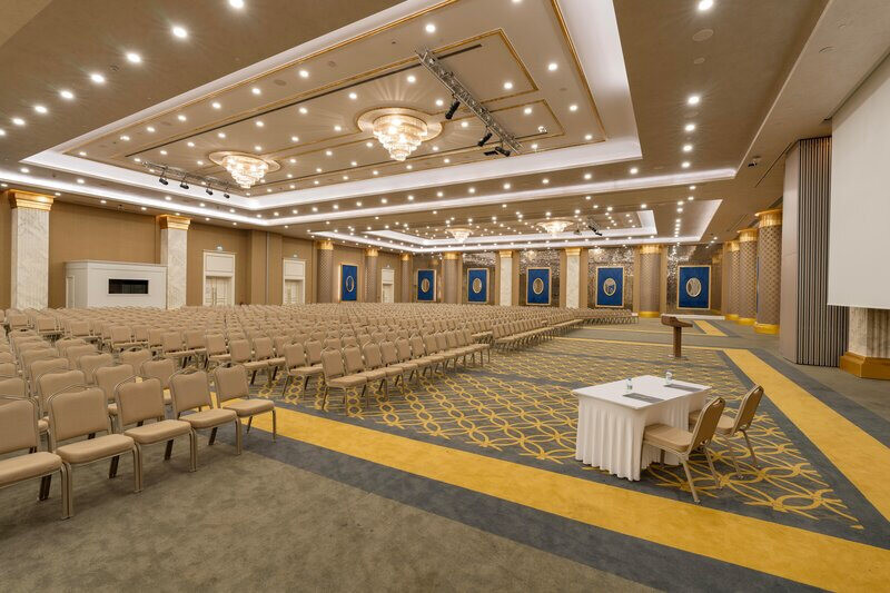 Limak Cyprus Deluxe Hotel