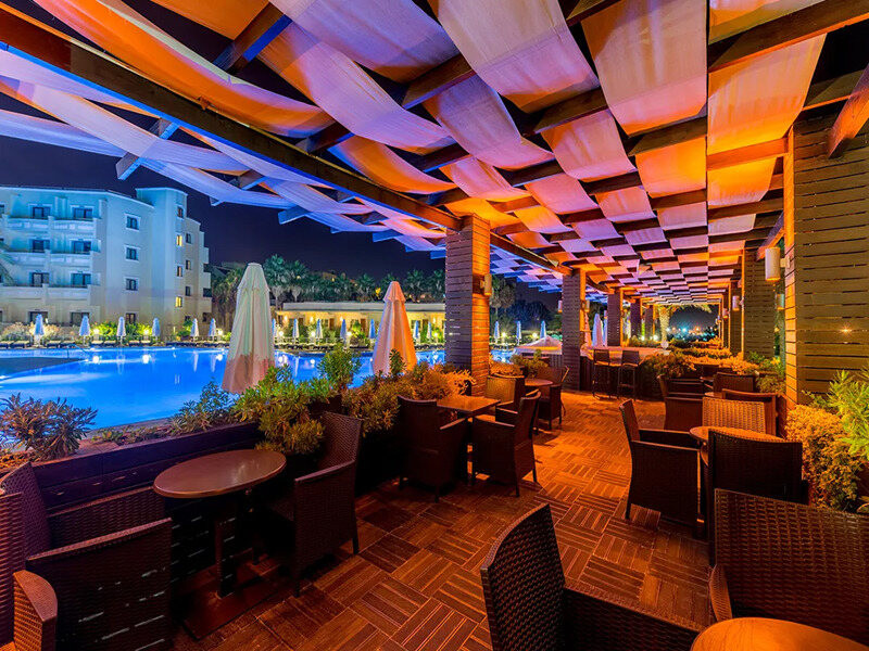 Vuni Palace Hotel & Casino