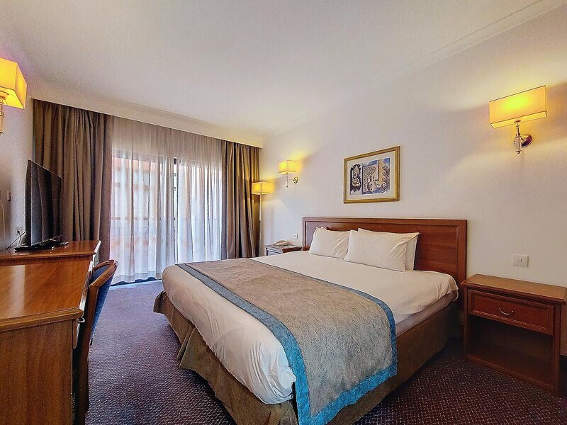 Vivaldi Hotel