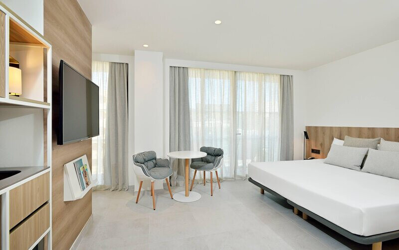 Innside by Melia Calvia Beach