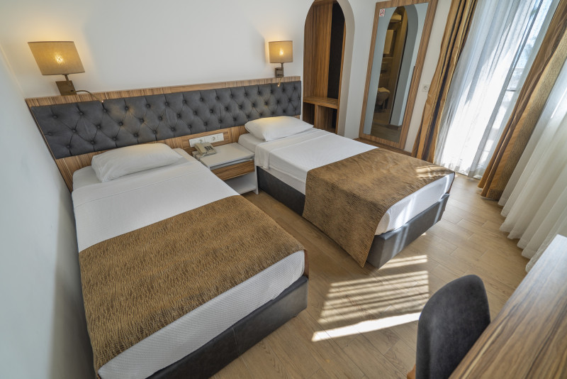 Kleopatra Celine Hotel