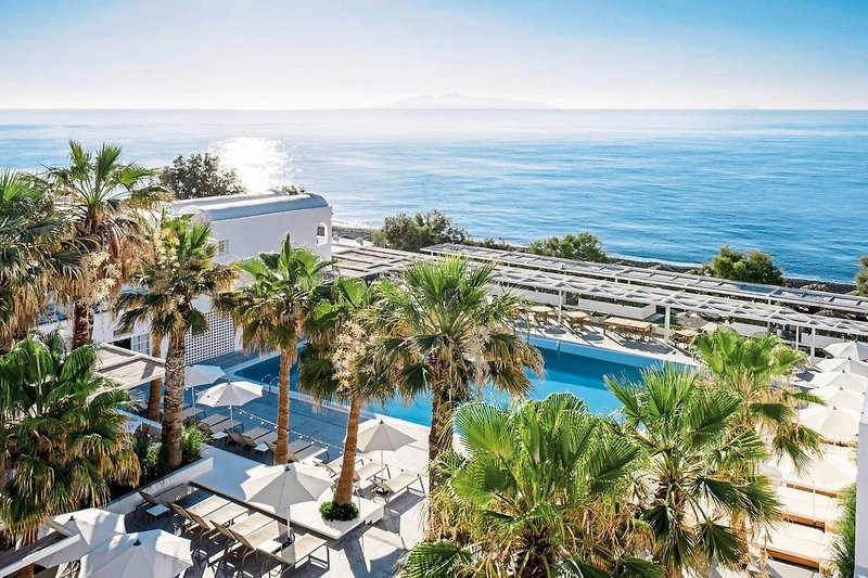 Kamari Beach Hotel ●●