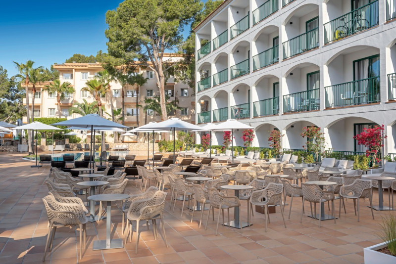 Valentin Somni Hotel & Suites