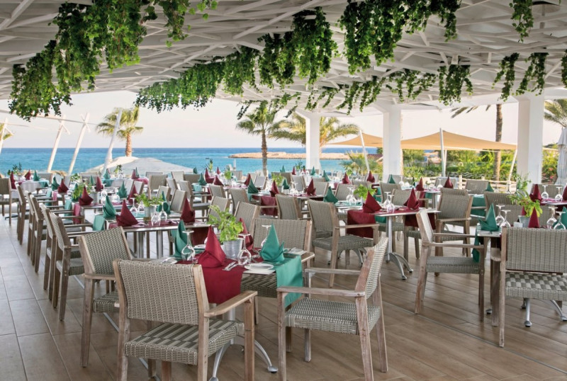 Asterias Beach ●●●●○