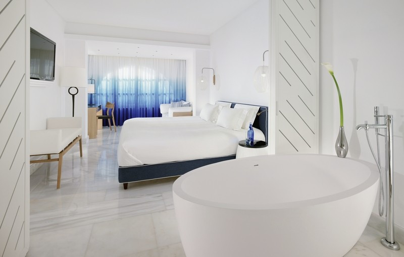 Mykonos Grand Hotel & Resort ●●●●●