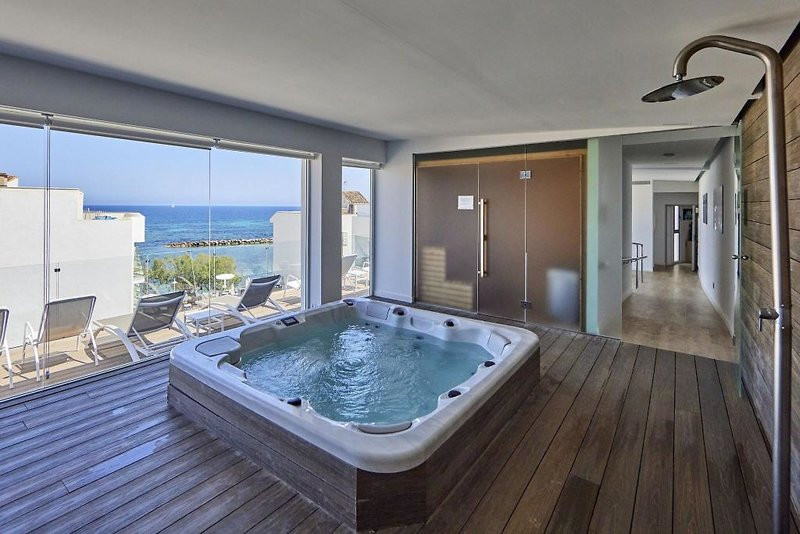 Ilusion Moreyo ●●●●