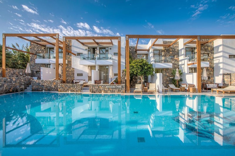 The Island Hotel ●●●●●