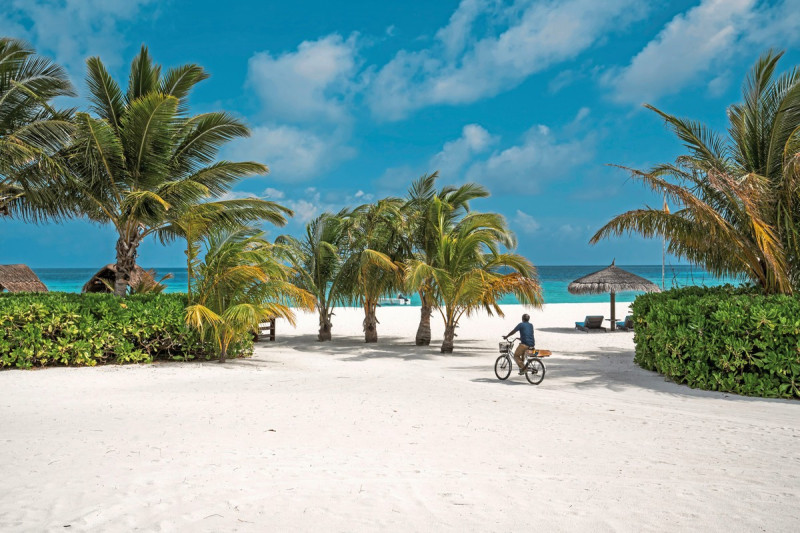 Constance Moofushi Maldives ●●●●●