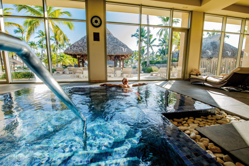 BarcelÃ³ BÃ¡varo Beach ●●●●○