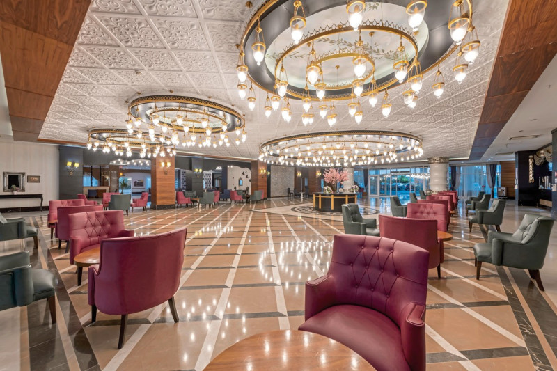 LRS Lake & River Side Hotel & Spa