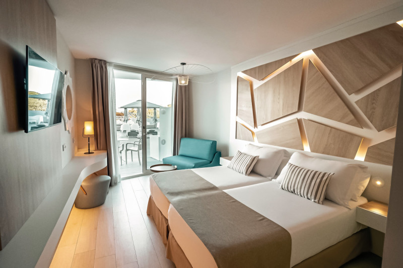 Wohnbeispiel Doppelzimmer Embrace Solarium seitl. Meerblick