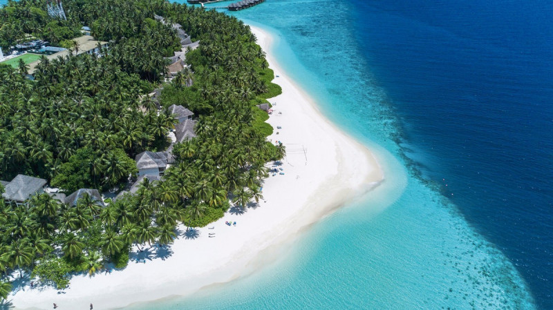 Fihalhohi Maldives ●●●○
