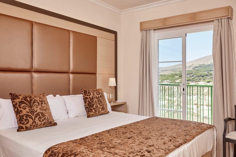 Zafiro Cala Mesquida ●●●●○