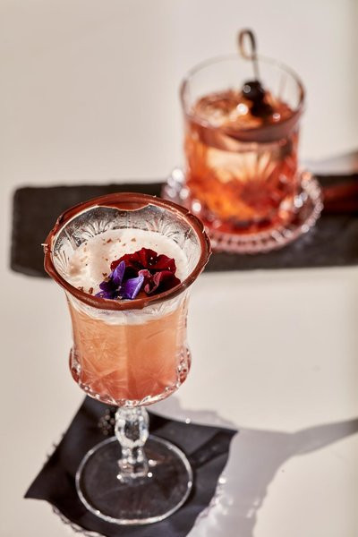 Princess Of Mykonos ●●●●●