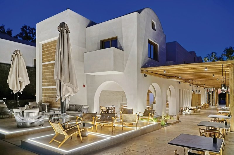Radisson Blu Zaffron Resort, Santorini ●●●●