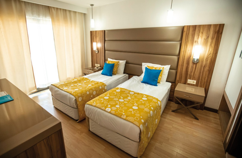 Serra Park Hotel ●●●●