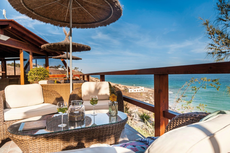 Marina Playa Suites