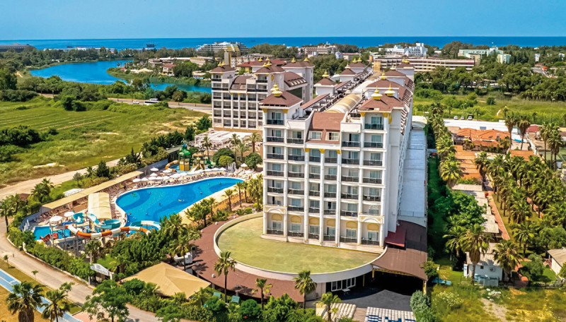 LRS Lake & River Side Hotel & Spa