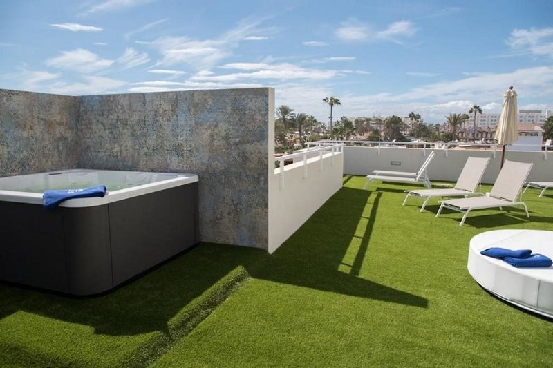 Alhambra Boutique Apartments ●●●●