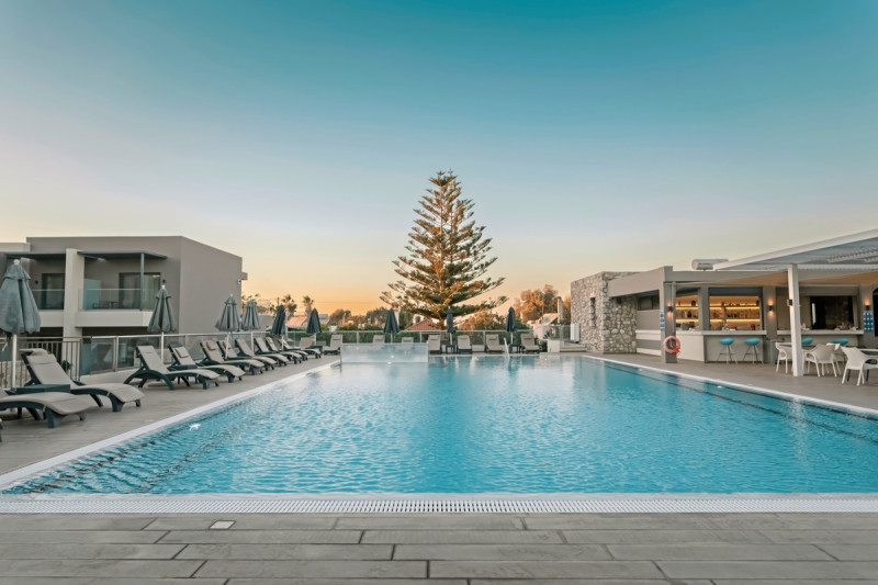 Cosmopolitan Kos ●●●●