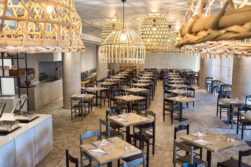 Blue Sky Beach Hotel ●●●●