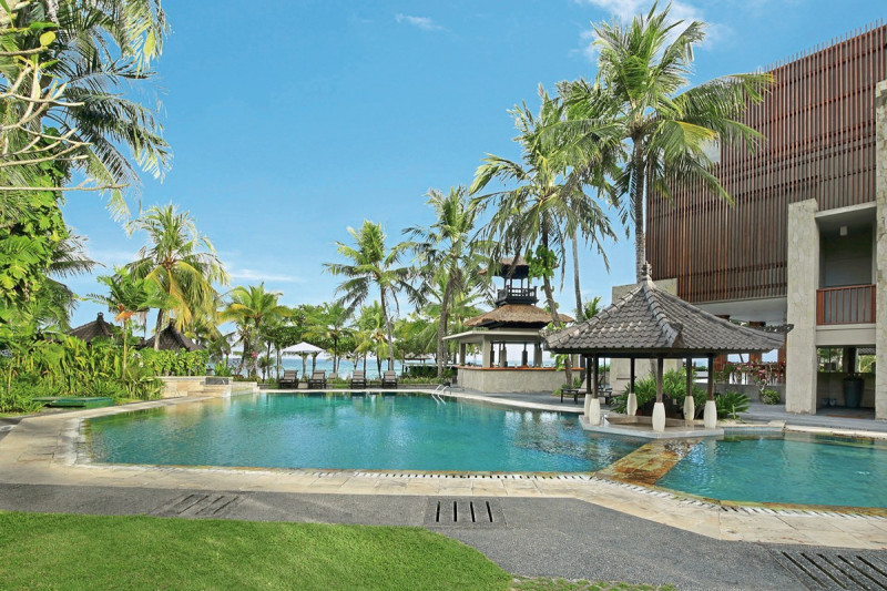 Candi Beach Resort & Spa