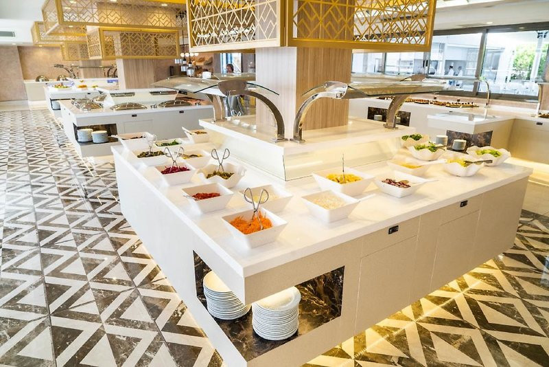 Emre Hotel & Emre Beach Hotel ●●●●