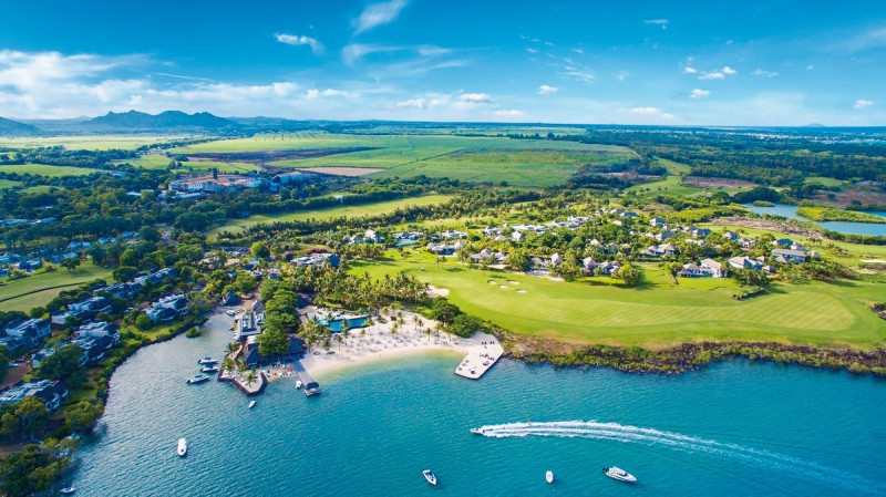 The Bay Club at Anahita ●●●●●