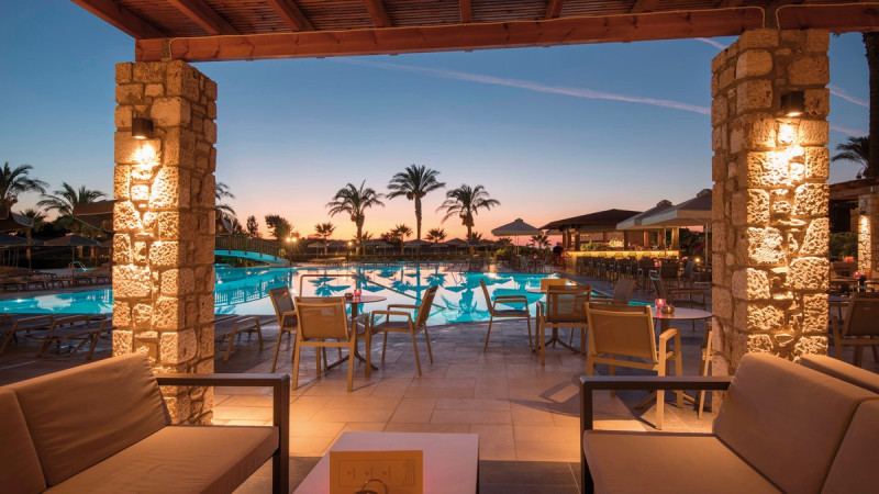 Horizon Beach Resort ●●●●○