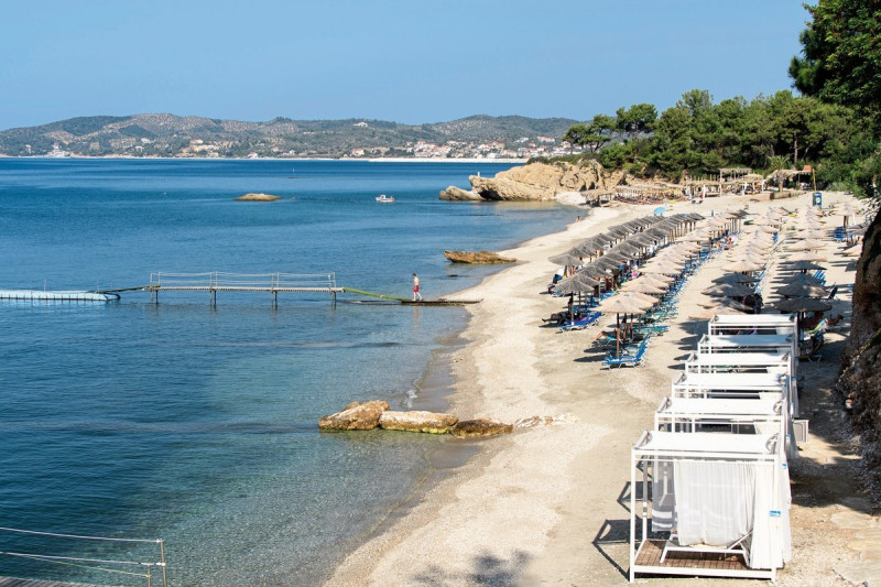 Alexandra Beach Spa Resort ●●●●○