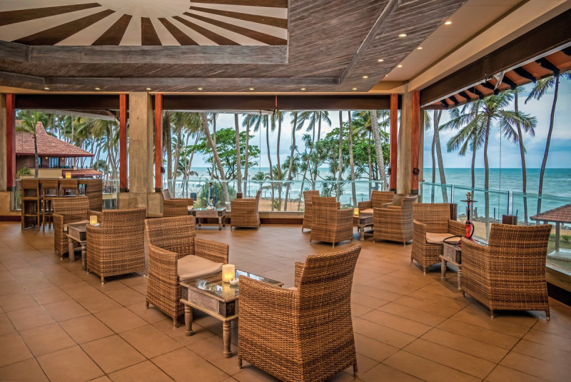 Royal Palms Beach Hotel