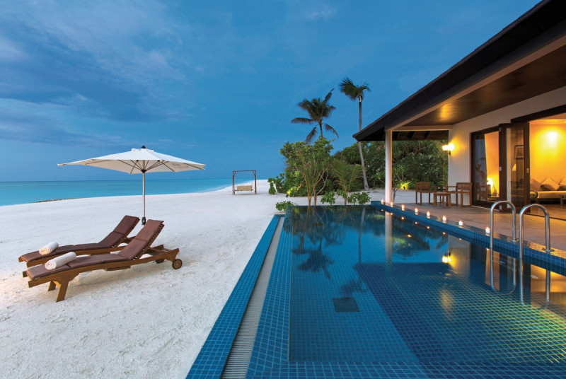 Wohnbeispiel Sunset Beach Villa with Pool