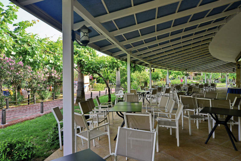 Seaden Sea World Resort & Spa