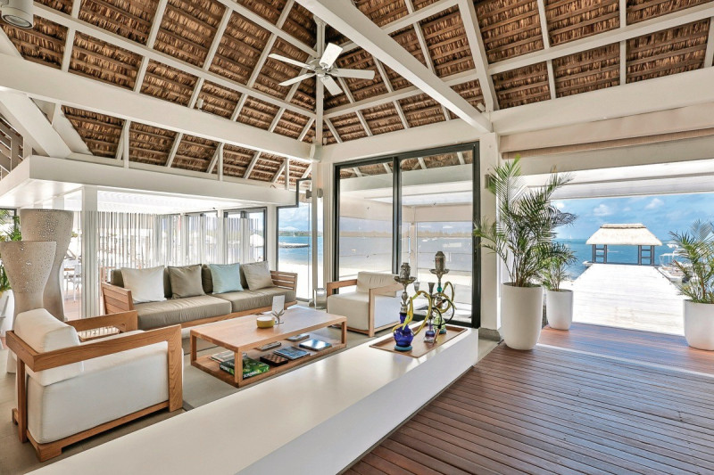 The Bay Club at Anahita ●●●●●