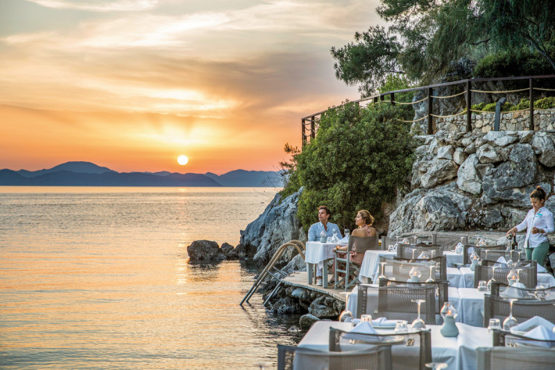 Hillside Beach Club