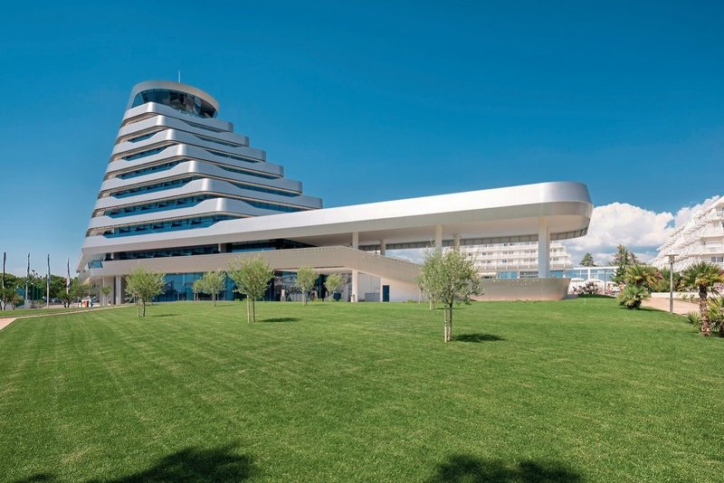 Hotel Olympia Sky ●●●●