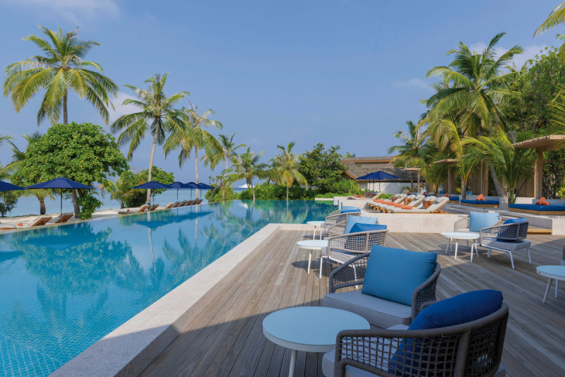 Emerald Faarufushi Resort & Spa