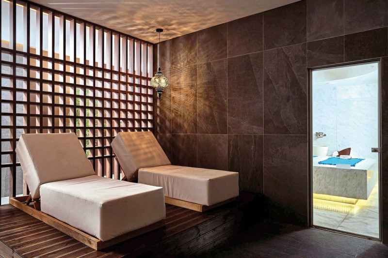 Gennadi Grand Resort ●●●●●