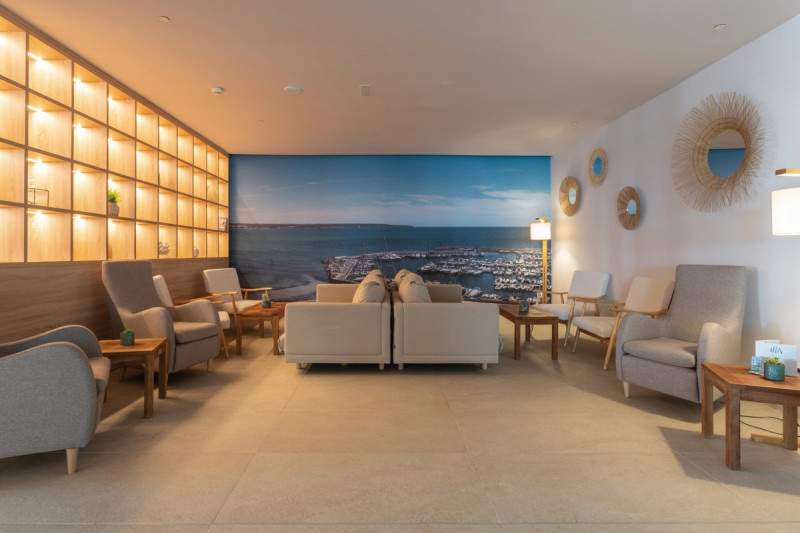 Las Arenas ●●●●○