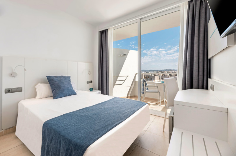 Wohnbeispiel Einzelzimmer seitl. Meerblick