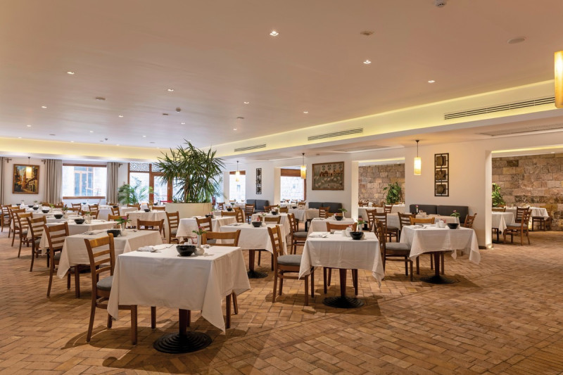 Fort Arabesque - The West Bay ●●●●