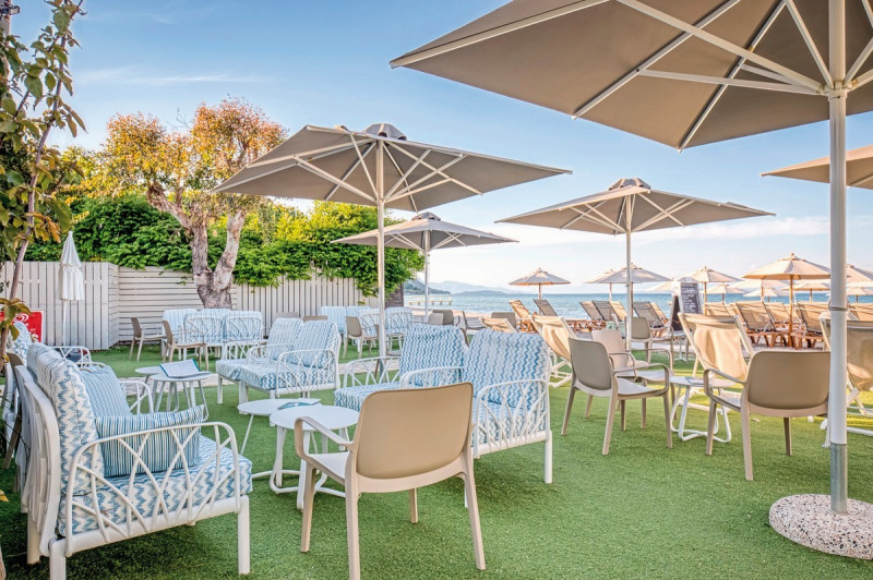 Albatros Hotel ●●●○