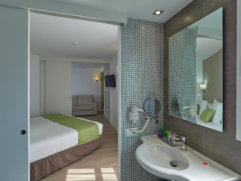 BQ Amfora Beach ●●●●