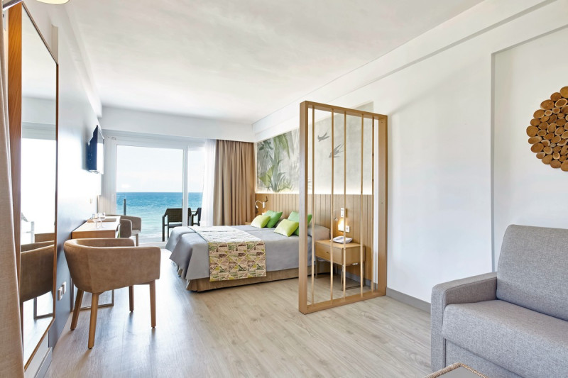 Universal Hotel Castell Royal ●●●●